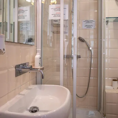 Il Leoncino Bed & Breakfast 4*